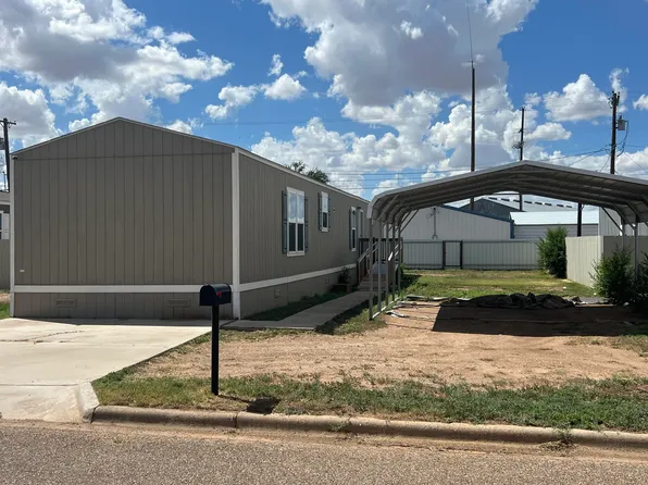 304 3rd St, Wolfforth, TX 79382