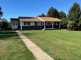 116 Woodland Acres Ln, Belle Vernon, PA 15012