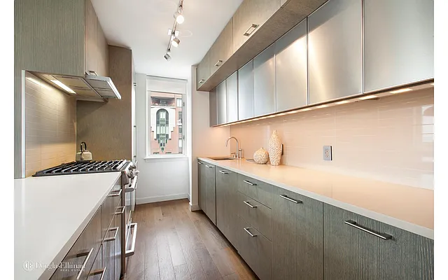 Rented by Douglas Elliman | media 40