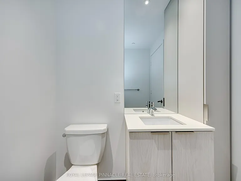 448 Burnhamthorpe Rd W #4511 — Photo 38