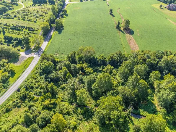 19101 Darnestown Rd, Poolesville, MD 20837