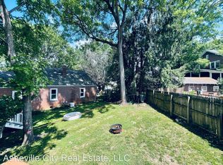 44 1/2 Lucerne Ave, Asheville, NC 28806