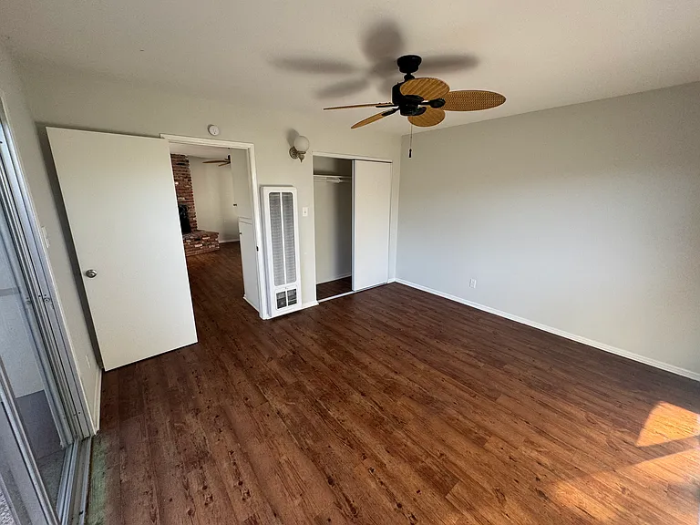 391 Paradise Cir #A — Photo 5
