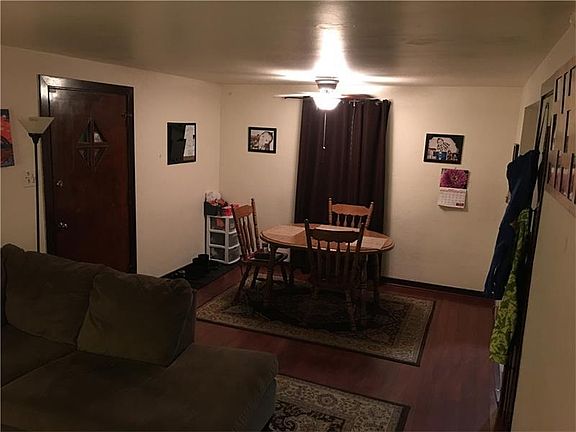 3rd image of 506 Lebanon Manor Dr