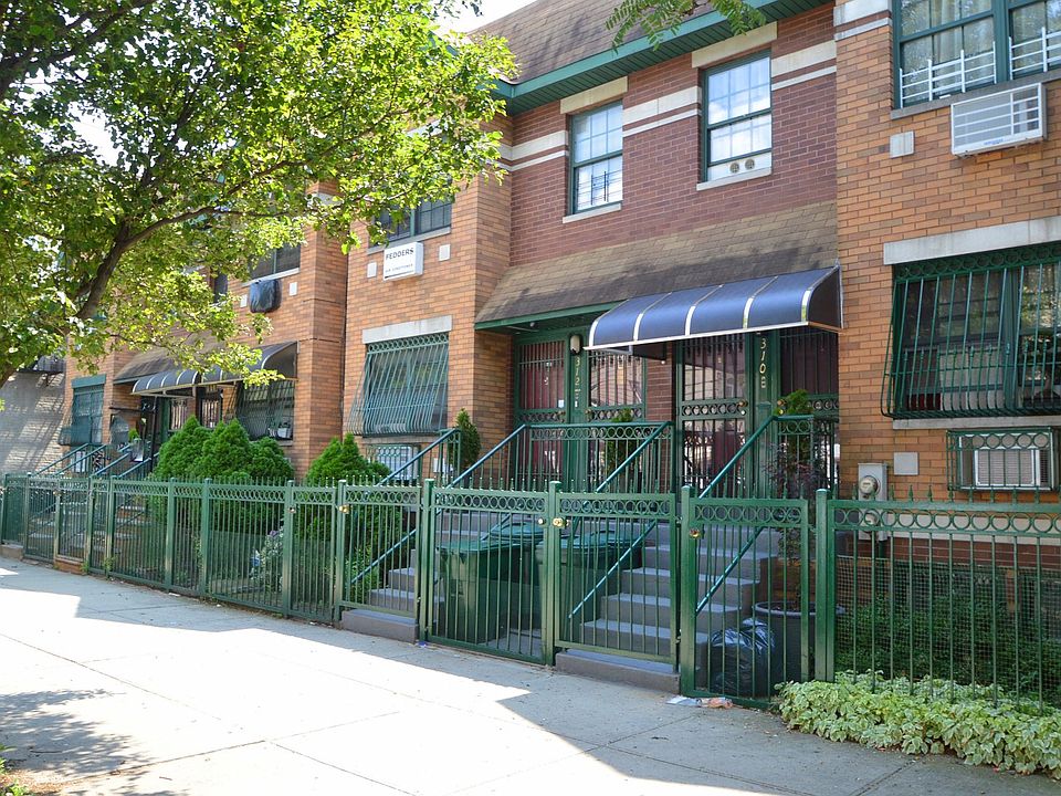 Brooklyn Oasis 