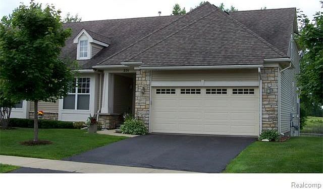 1st image of 251 Stony Lake Dr #1