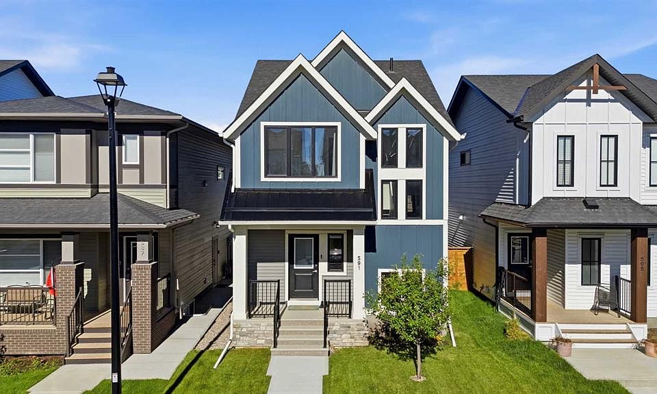1st image of 591 E Lawthorn Way SE