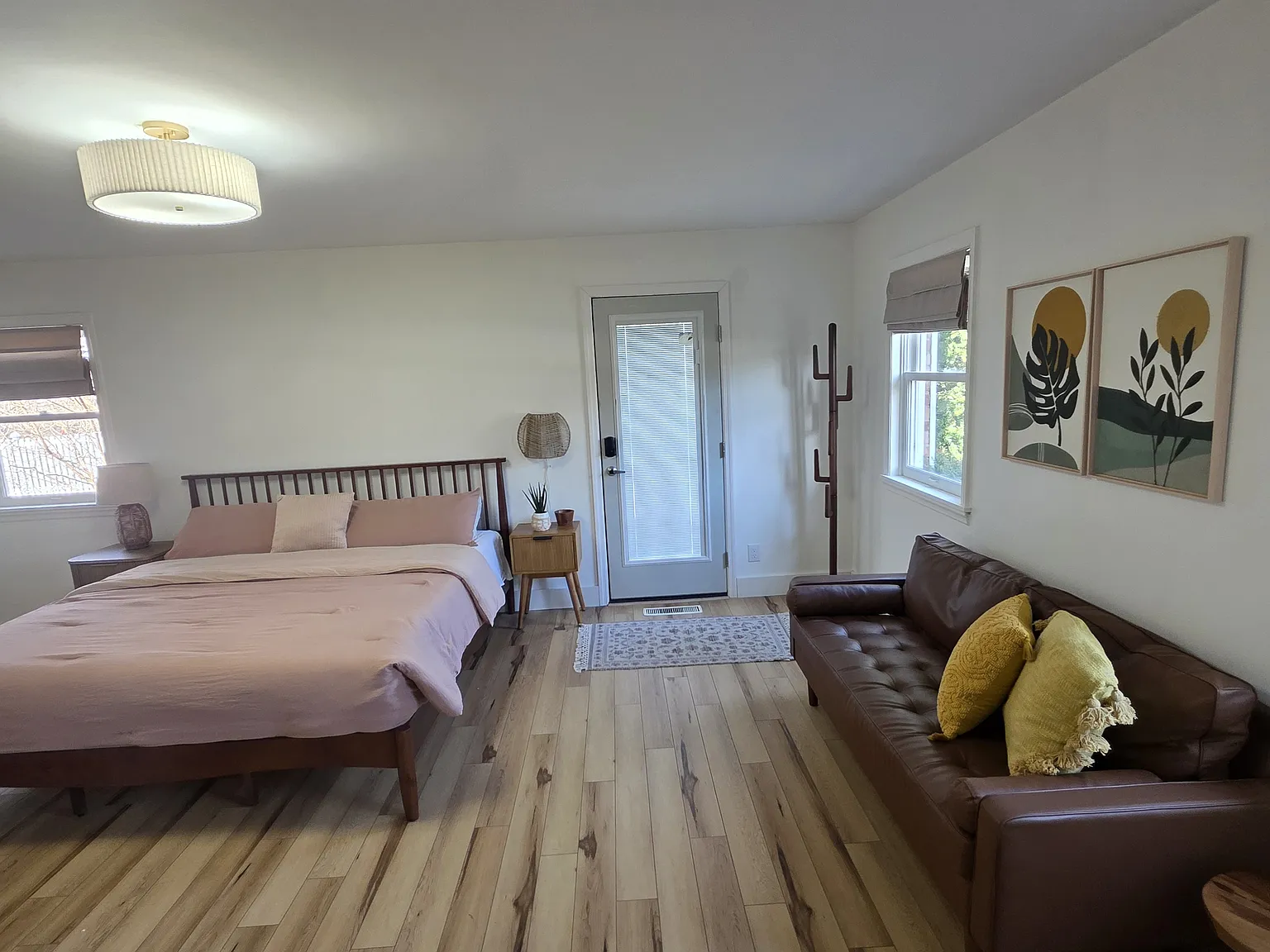 1 bed, 500 sqft, $1,500 — Photo 3