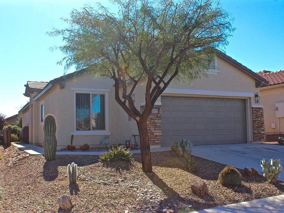 1st image of 419 W Calle Del Estribo