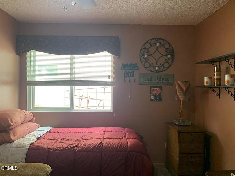 931 Devilfish Dr — Photo 1