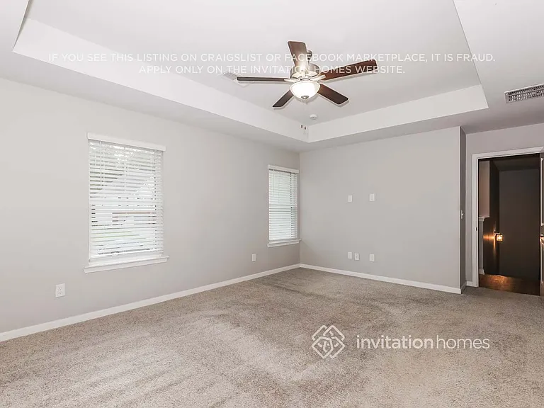 312 Stallings Dr — Photo 10