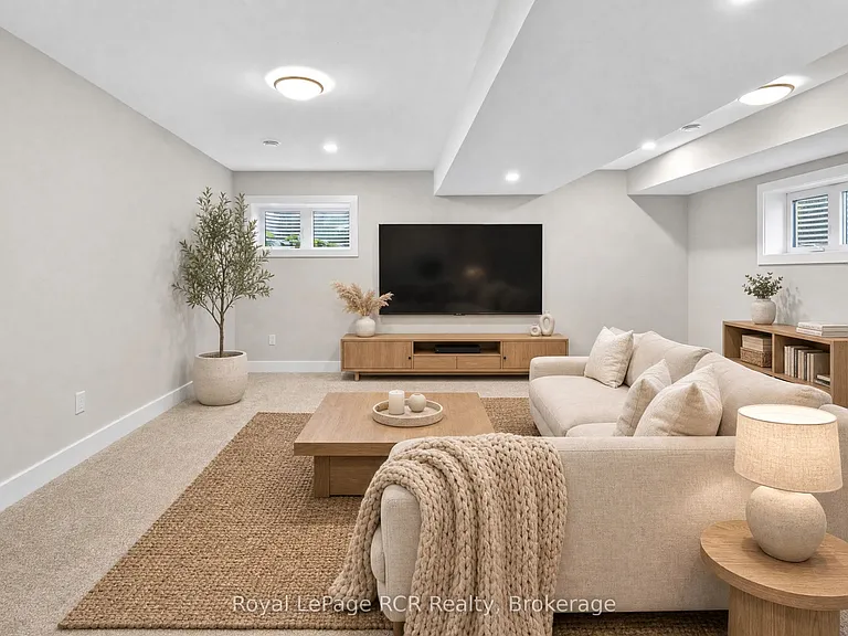 130 Courtland St — Photo 17
