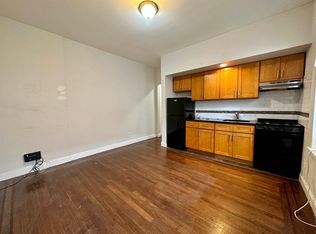 4519 42nd St #3E, Sunnyside, NY 11104