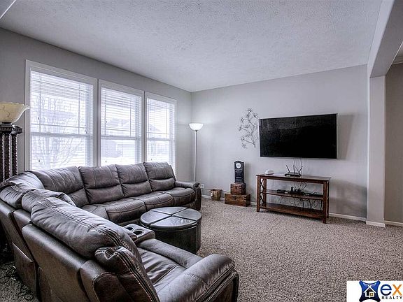 3rd image of 3123 N 168th Ave