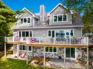5880 Lake Ann Rd, Lake Ann, MI 49650