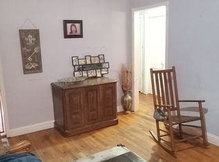 402 1st St, Maysville, OK 73057