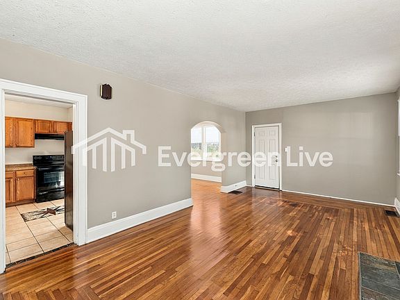 3rd image of 6840 Marvin Ave