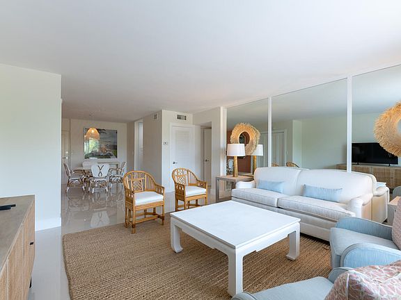 4th image of 170 N Ocean Boulevard