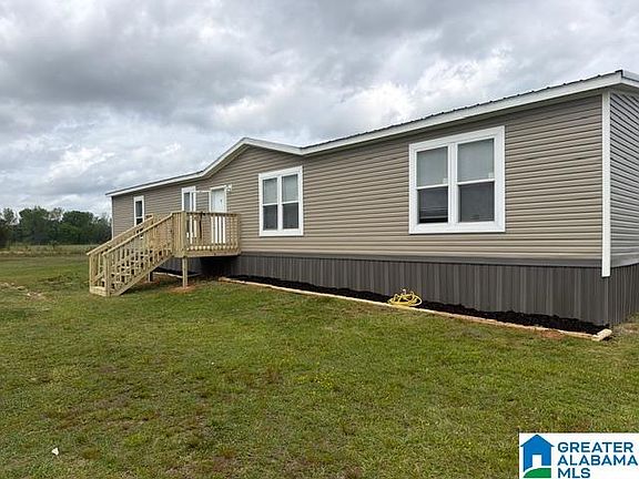 2nd image of 2588 Millwood Rd