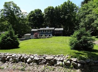 5 Grandview Ave, Stockholm, NJ 07460