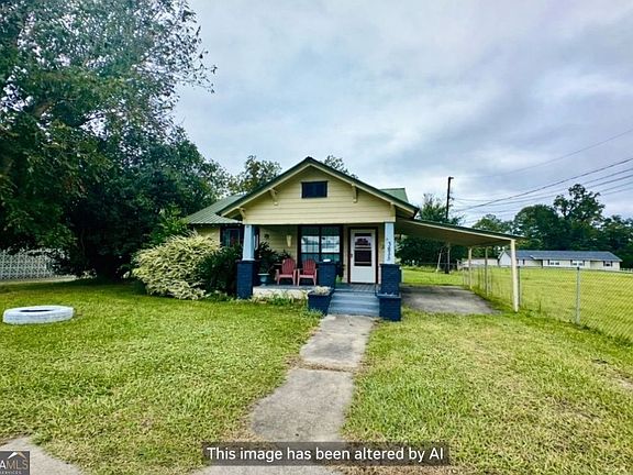 3rd image of 3825 Jamestown Rd