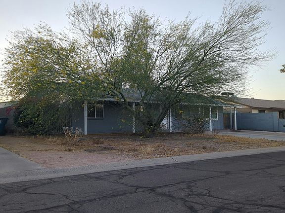 3rd image of 919 S Saguaro Dr
