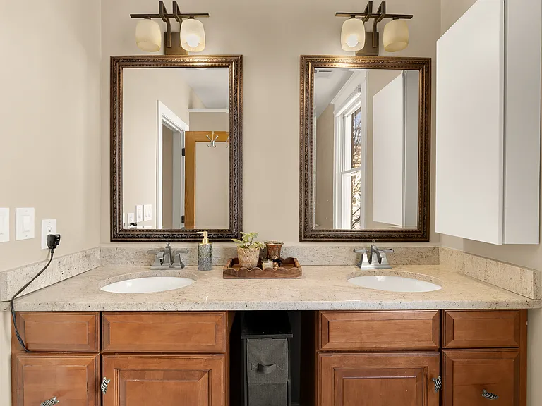 1407 Decatur St NW — Photo 14