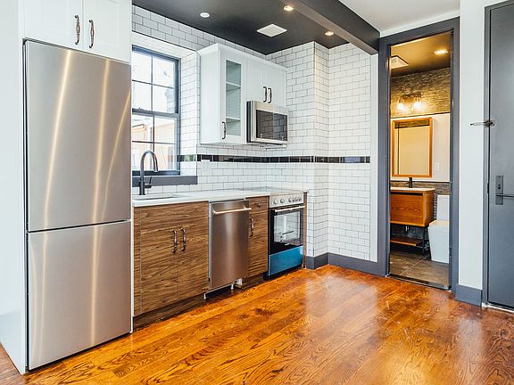 4th image of 703 Rogers Ave #3AA