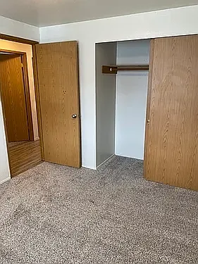 Liberty Square Apartments — Photo 14