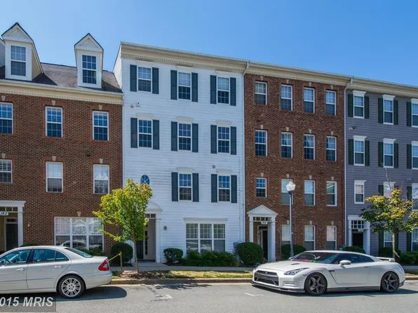 164 Chevy Chase St #164A, Gaithersburg, MD 20878