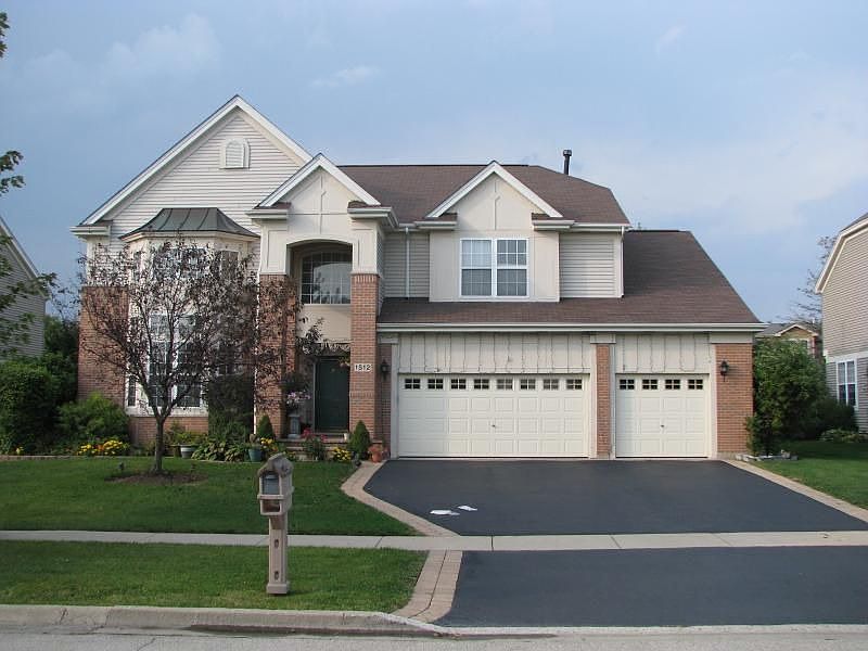 1st image of 1512 Eric Ln