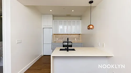 164 Central Ave #4 Photo 1