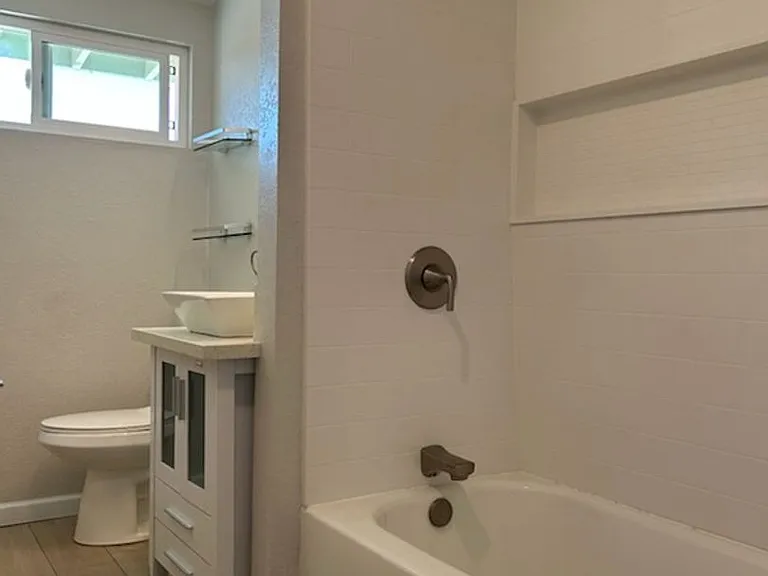 1605 N Norma St — Photo 12