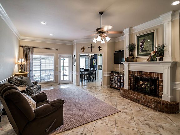 4th image of 6024 Whitney Dr