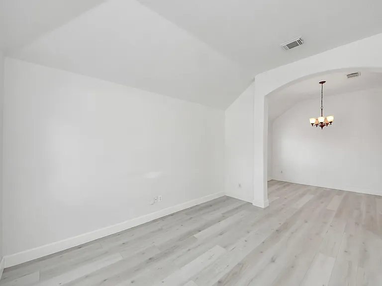 10850 White Oak Point Ct — Photo 11
