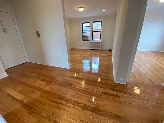 Rented by Contact Realty | media 23