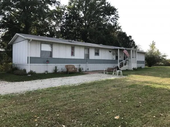 3985 N 1700th St, West Union, IL 62477