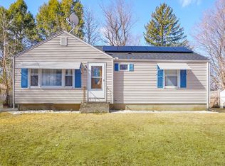 46 Kane St, Springfield, MA 01119