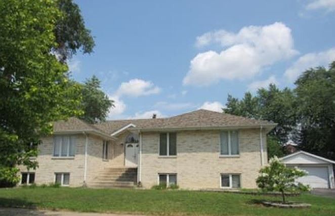 1st image of 7953 Latrobe Ave