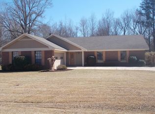 173 Justin Cir, Columbus, MS 39705