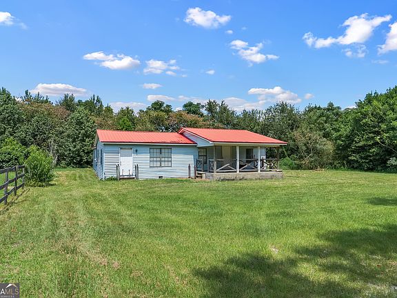 2nd image of 628 Wacaser Rd