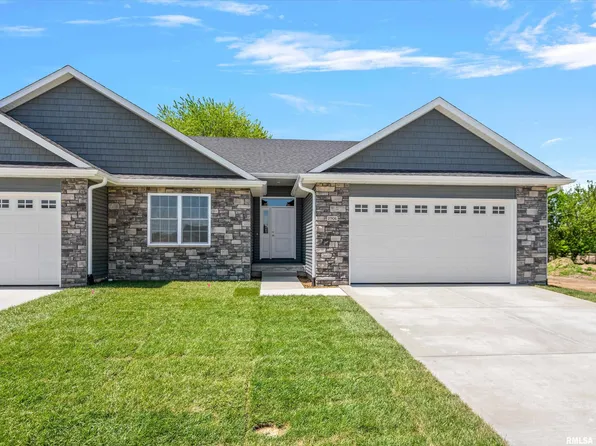 1701 Ambleside Dr, Springfield, IL 62711