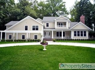 41 Barlow Ln, Rye, NY 10580