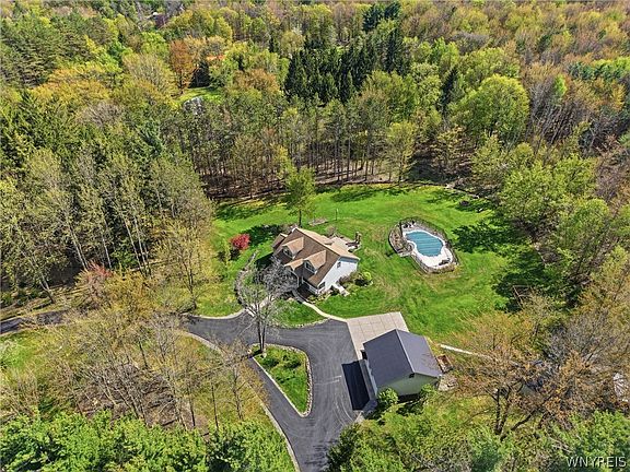 2nd image of 7790 Lower East Hill Rd