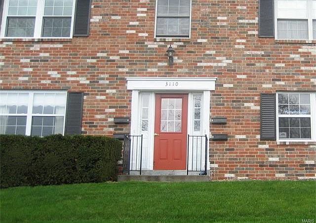 1st image of 3110 Carnaby Ln APT B
