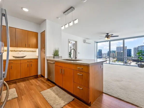 555 South St #2303, Honolulu, HI 96813
