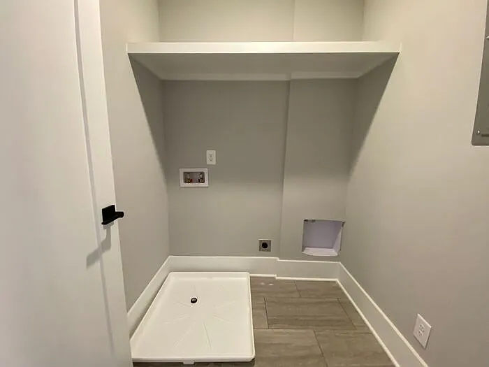 709 Tral St — Photo 30