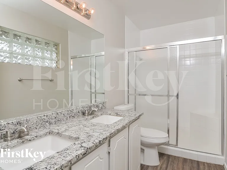 4071 Oakhill Ave — Photo 10