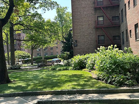 2nd image of 86-70 FRANCIS LEWIS BOULEVARD #B65