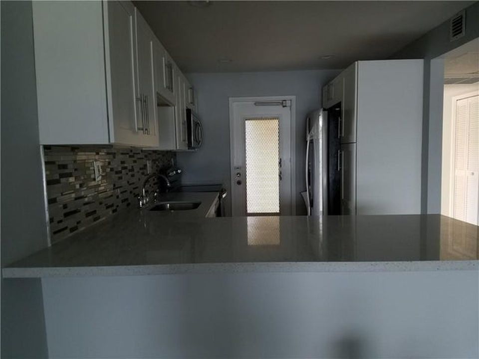 3100 Course Ln APT 210, photo 3